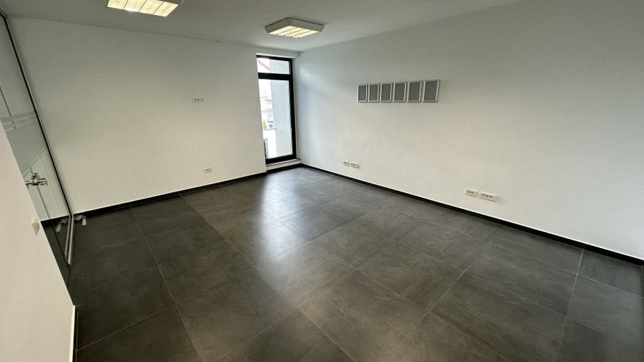 Spațiu Birouri Dumbrăvița - Poză 4