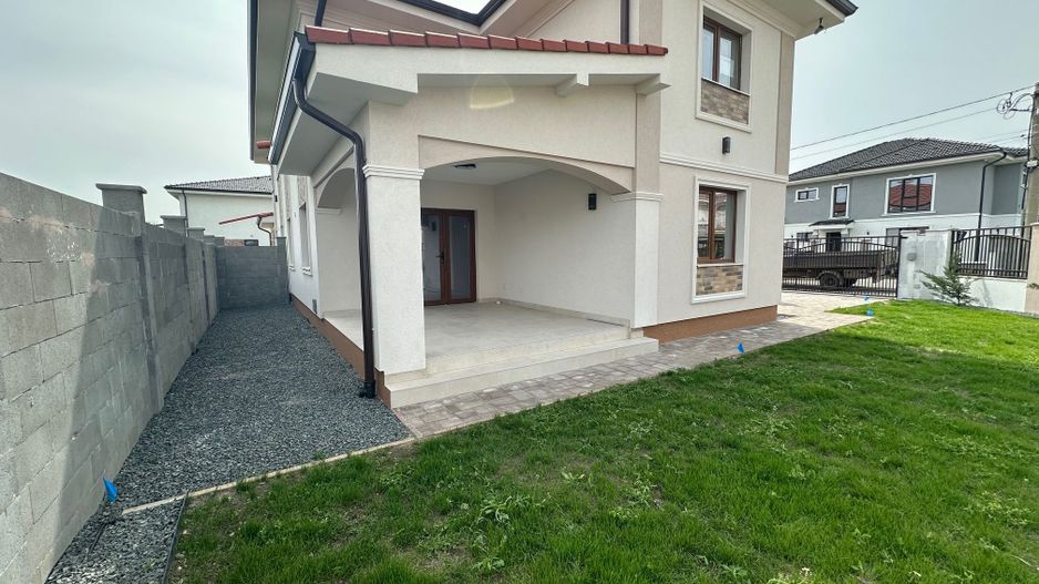 Duplex cu camera pe parter - Poză 2