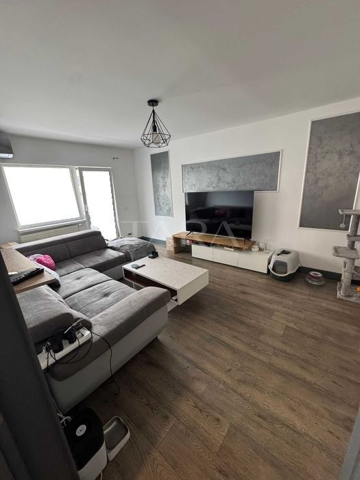 Apartament cu 4 camere de vânzare, cartier Mărăști. - Poză 2