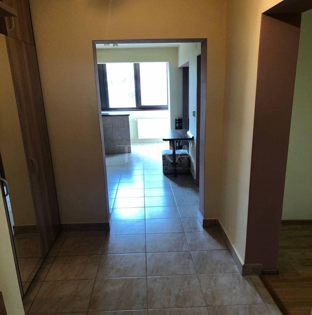 Apartament cu 3 camere, balcon închis 8mp, zona Diana, Gheorgheni. - Poză 6