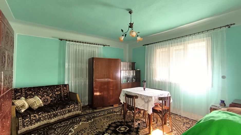 Casa cu sura de vanzare Valea Draganului - Poză 9