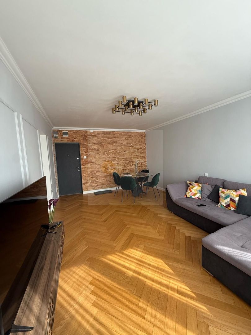 2 camere | Sala Palatului - Calea Victoriei | Renovat - Poză 3