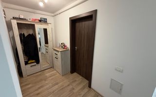 Spatios. Mobilat si utilat. Pozitie excelenta. - Poză 15