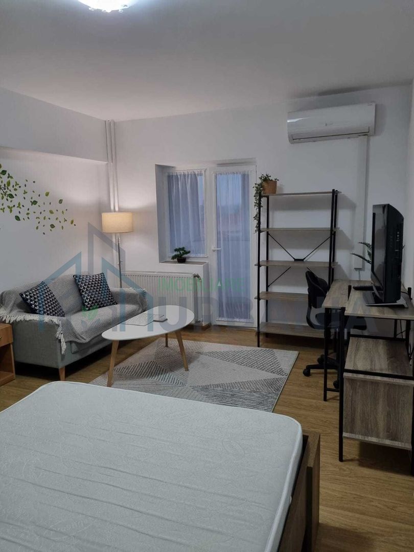 Apartament de inchiriat 1 camera, 40 mp, zona centrala Iasi, langa McDonalds Gara - Poză 1