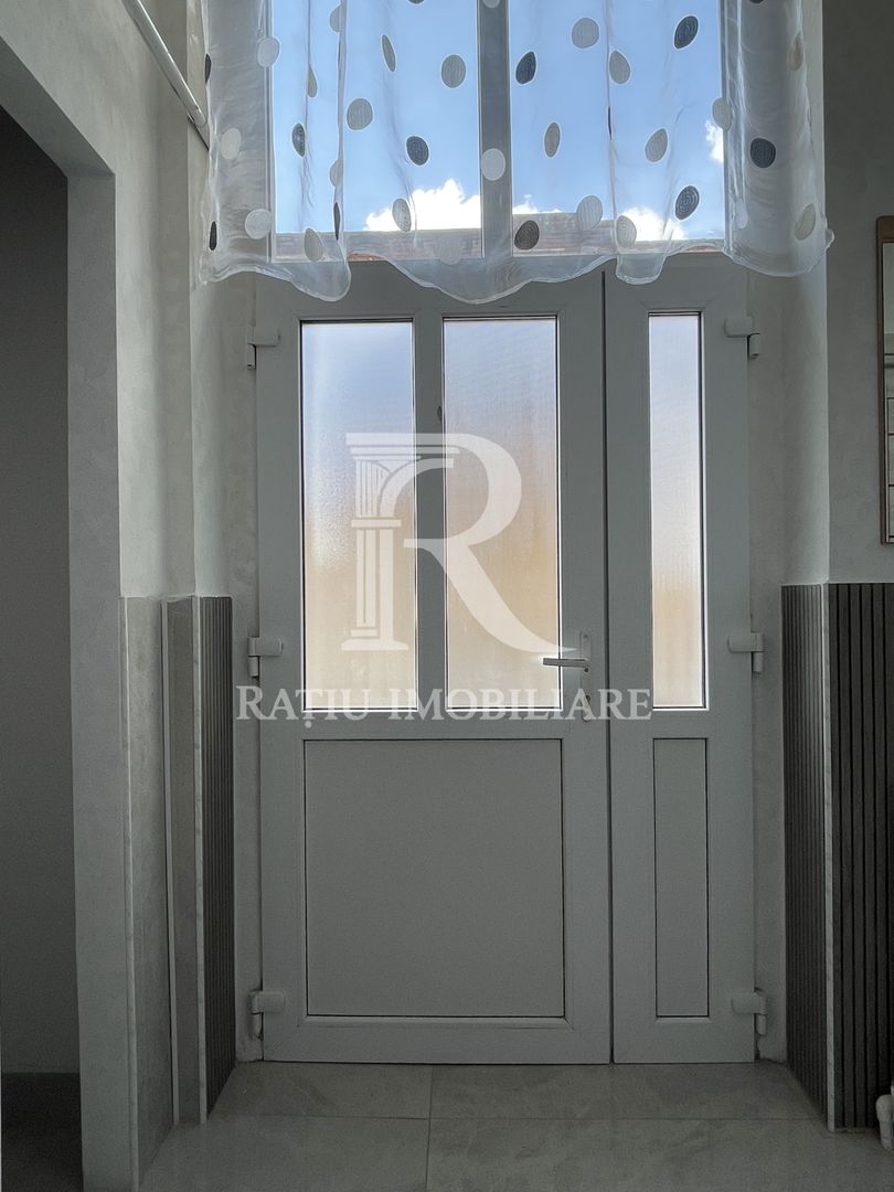 Apartament la casa cu 2 camere | Centrala pe gaz | Oradea - Poză 16