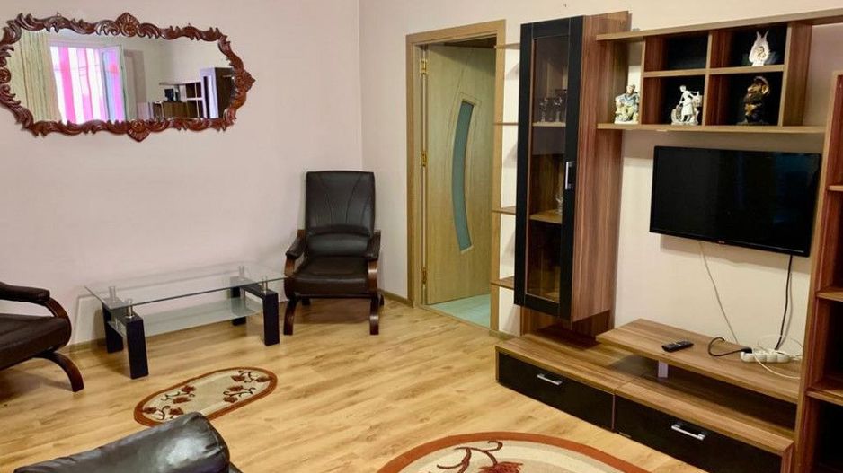 Vanzare Apartament 2 Camere Calea Bucuresti - Poză 2