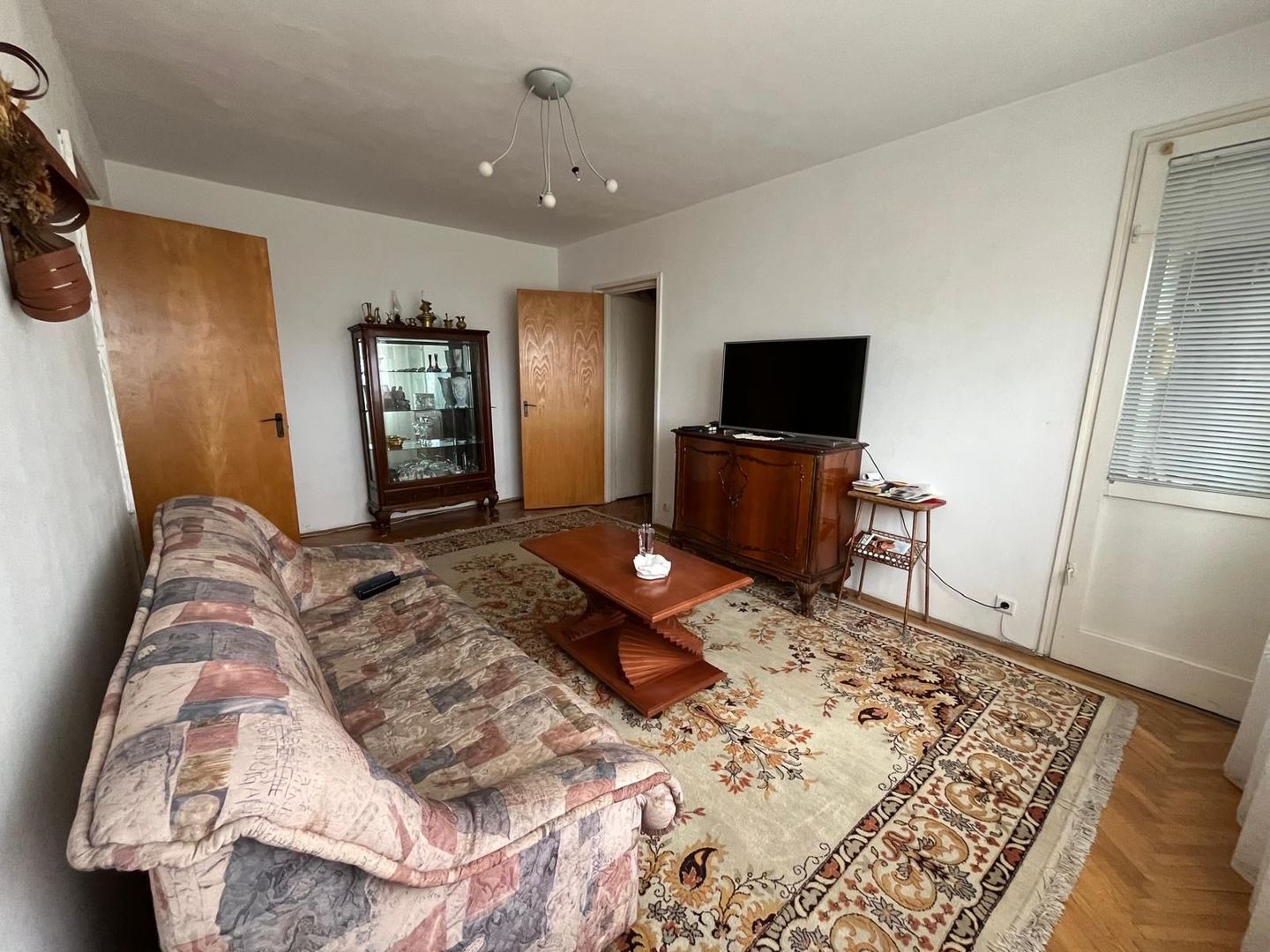 De vanzare apartament 2 camere – Titan, 5 minute metrou - Poză 1