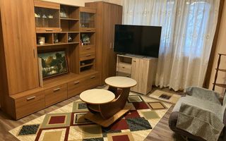 Apartament 3 camere inchiriere - Poză 1