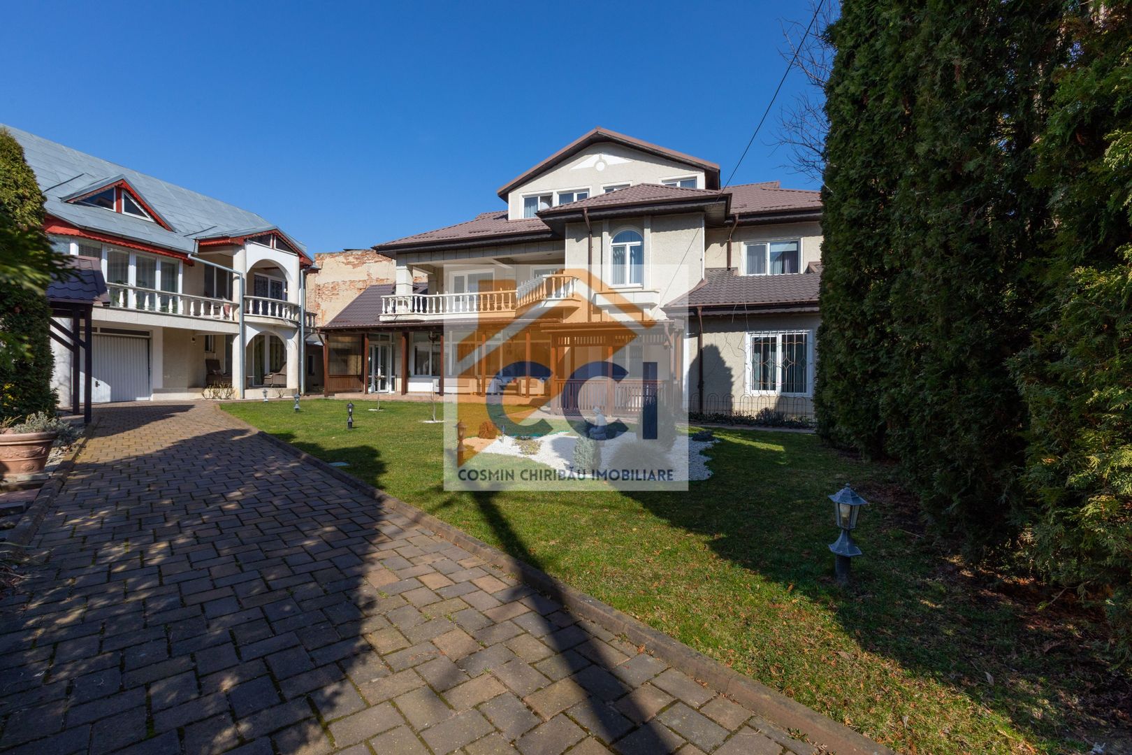 Proprietate exclusivistă ultracentrală -eleganță, spațiu și rafinament - Poză 51