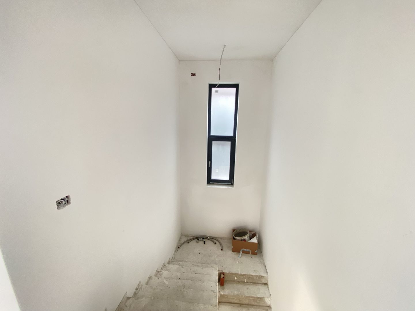 COMISION 0, CASĂ MODERNĂ IN SACALAZ, 5 Camere, 107mp Utili, 300mp Teren - Poză 9