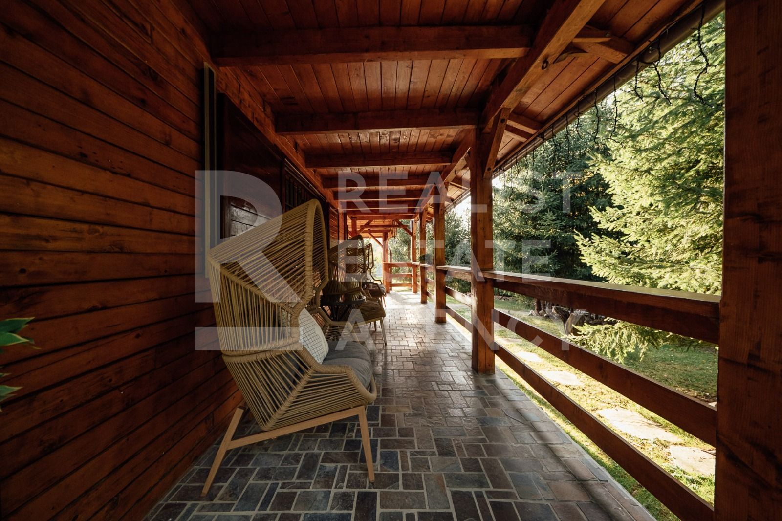 Boutique Luxury Retreat + Restaurant, Prahova - Poză 26