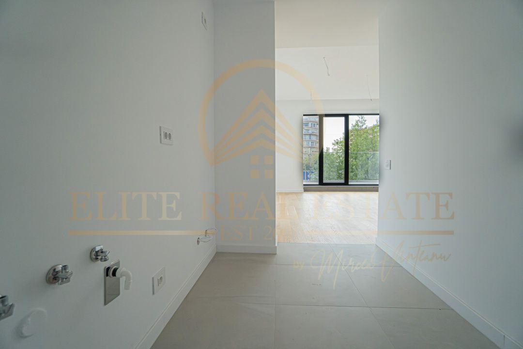 Stațiunea Mamaia - Vânzare apartament cu 2 camere, 2 bai si terasa de 47 mp. - Poză 10