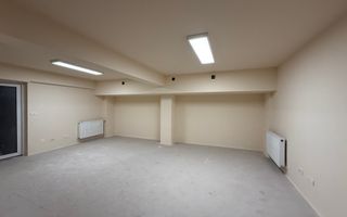 Spatiu de 450 m2 Piata Cipariu, ideal depozit curierat, arhivare, etc - Poză 1