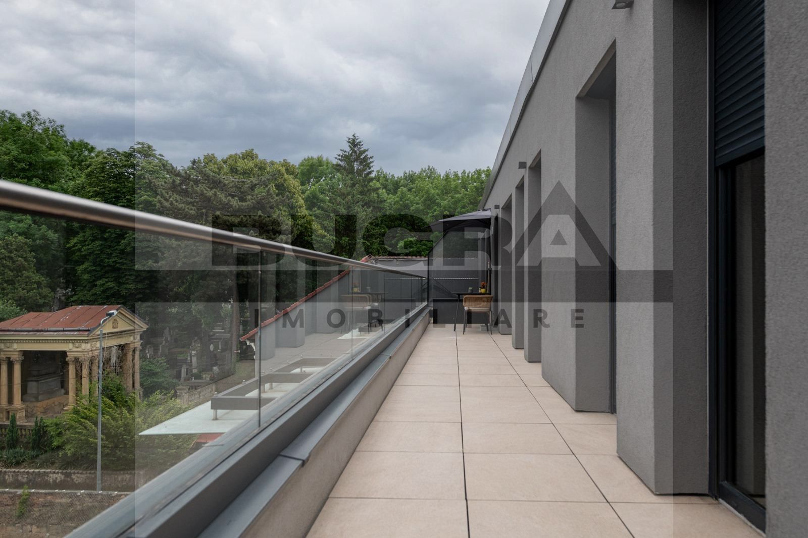 Apartament ultrafinisat la cheie, zona centrala - Poză 14