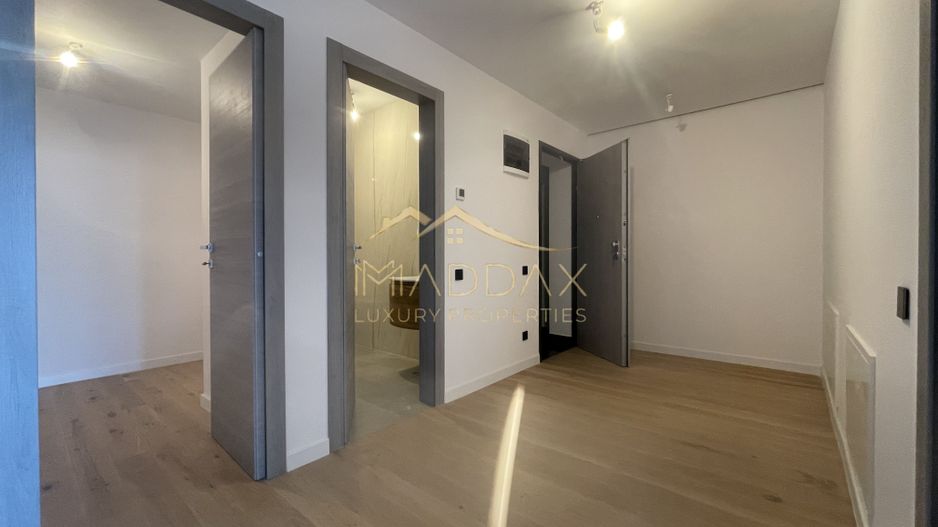 **APARTAMENT ELEGANT** FLOREASCA **CU VEDERE SPECTACULOASA CATRE LAC - Poză 14