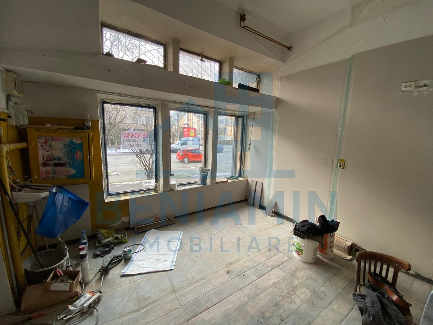 Spatiu comercial 44 mp, parter, renovabil dupa chirias, Craiovita - Poză 3
