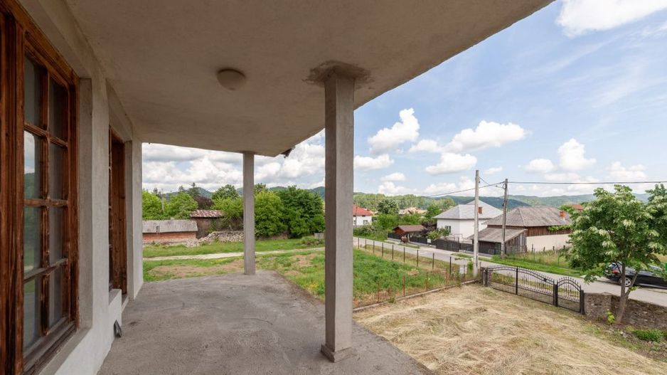 Casa in Domnesti Arges - ideala pentru locuire permanenta sau vacanta - Poză 18