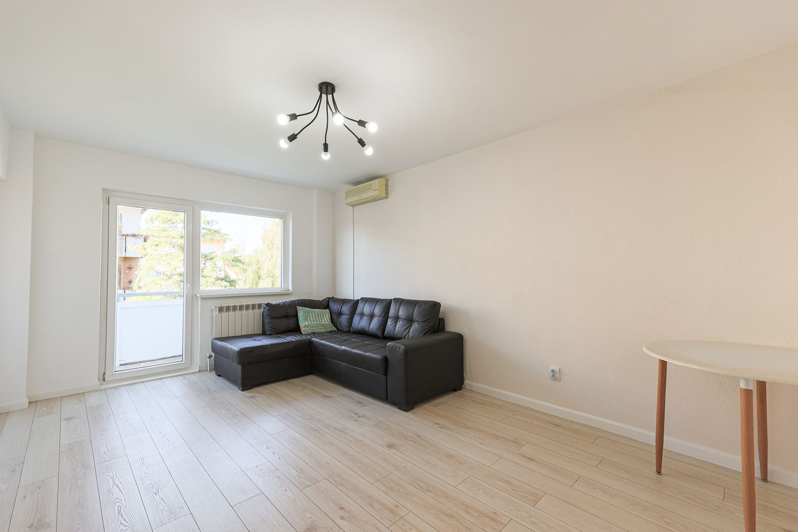 Apartament 2 camere - renovat - Piața Catedralei - COMISION 0 - Poză 3
