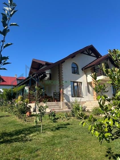 Casă individuală de vânzare în Bârnova, Iași – 240 mp construiți, teren 1.000 mp - Poză 2