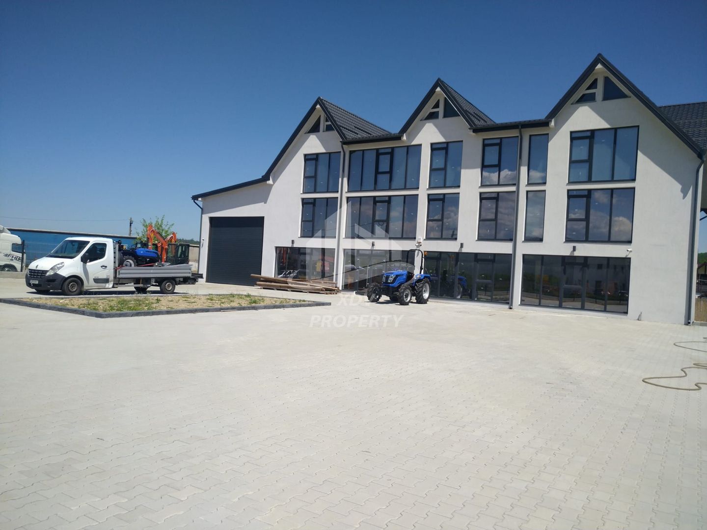 Spatiu comercial  1274 mp utili , teren 7261 mp - Poză 3