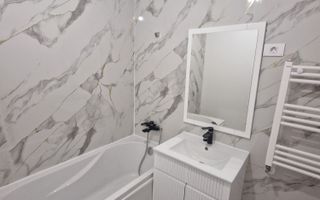 Metrou 1 Decembrie 2 Camere Renovat - Poză 1