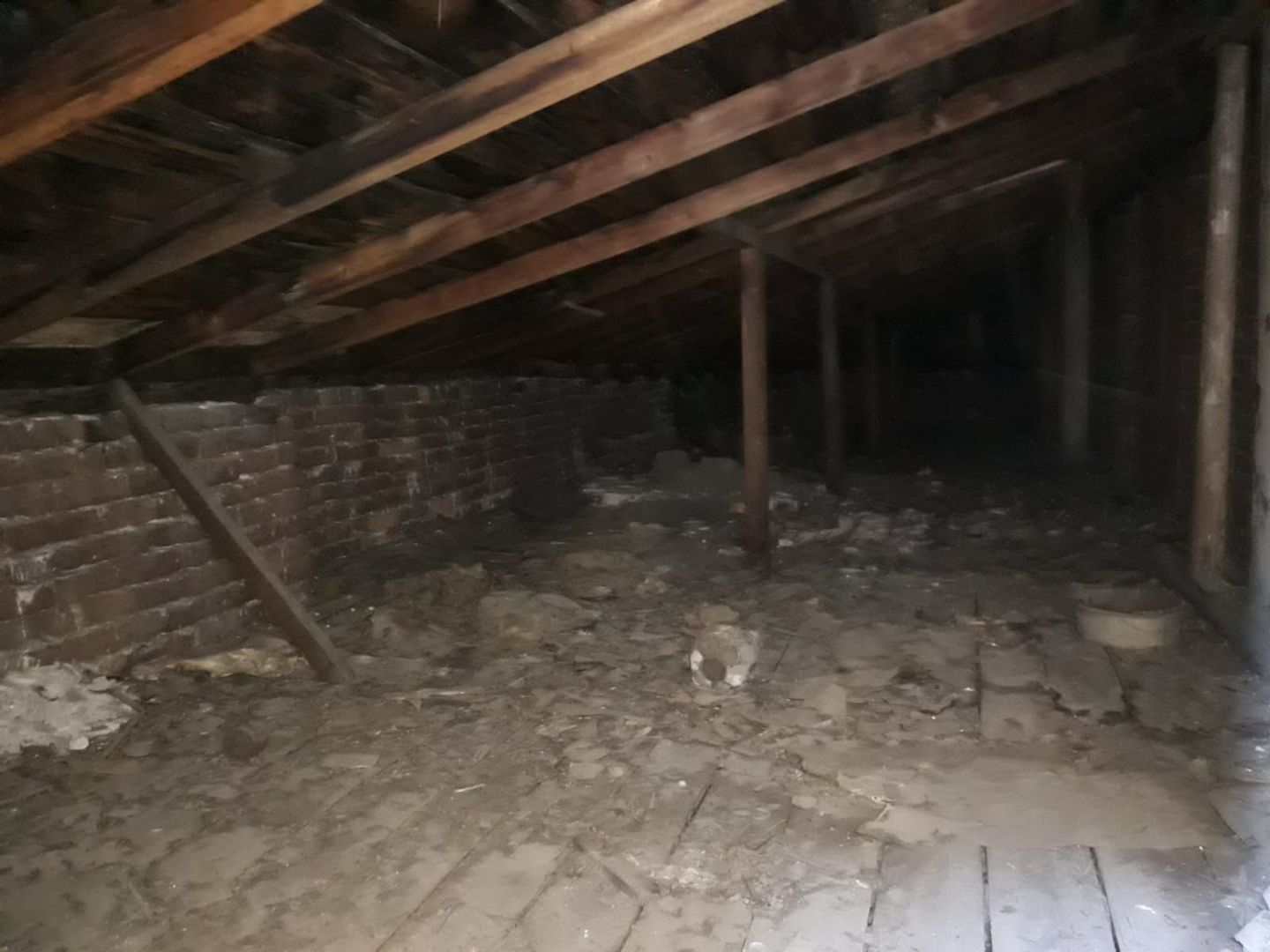 De Vanzare Apartament 3 camere + pod, in vila Ultracentral, Armeneasca - Poză 17