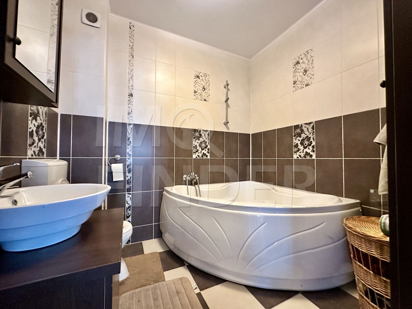 3 camere , etaj 1 din 2 – Florești, Str. Sub Cetate/ Parcul Poligon - Poză 10