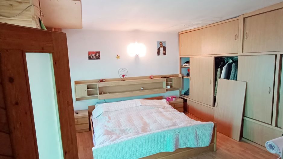 Casa si teren de 916mp in Sacele,cu front la B-dul Brasovului - Poză 17