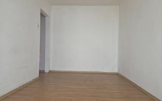 Apartament 2 camere – Str. Lalelelor nr. 6, etaj 1 - Poză 6