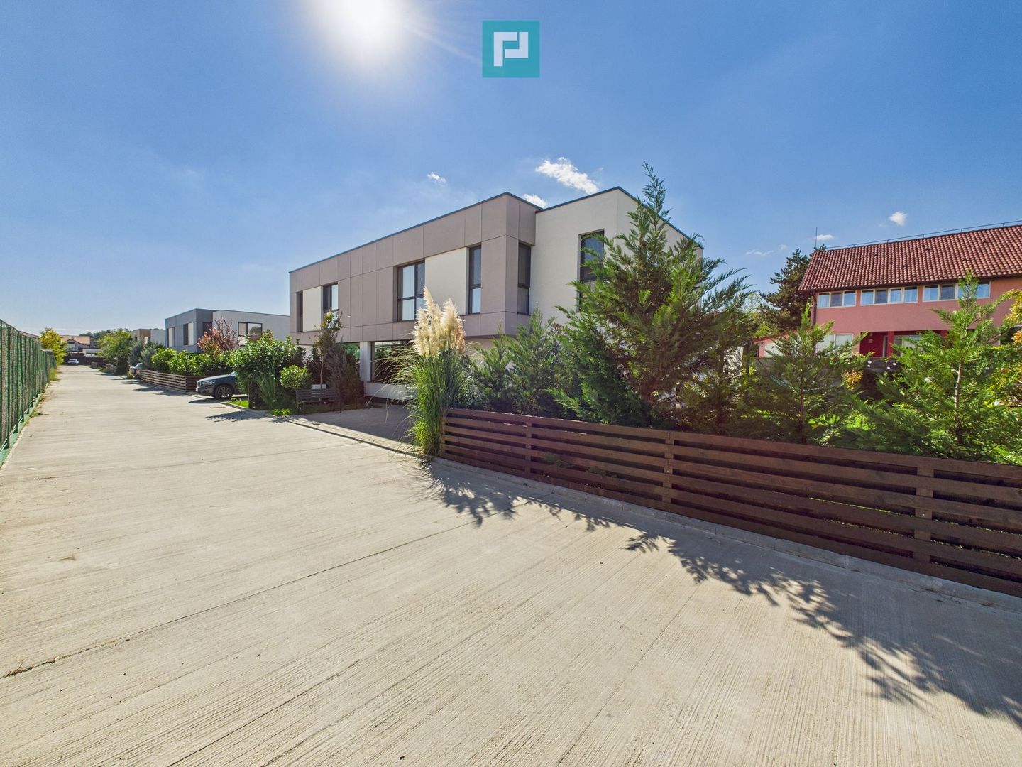 Casă modernă 3 dormitoare, curte generoasă și parcare dublă-CORBEANCA - Poză 7