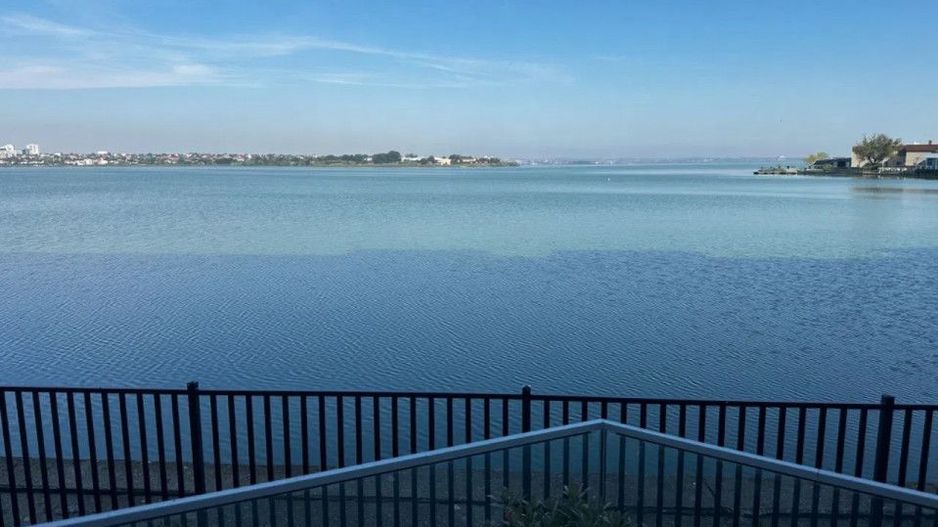 Stațiunea Mamaia - Vânzare apartament cu 2 camere, vedere la lac. - Poză 15