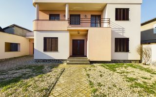 Vilă 6 camere zona Tabacovici - Poză 1