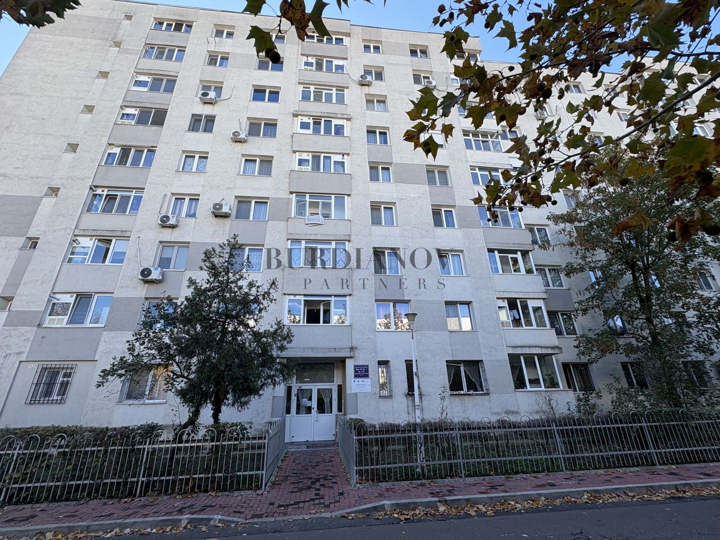 Apartament cu 2 camere de vânzare Metrou 1 Decembrie 1918 - Titan - Poză 17