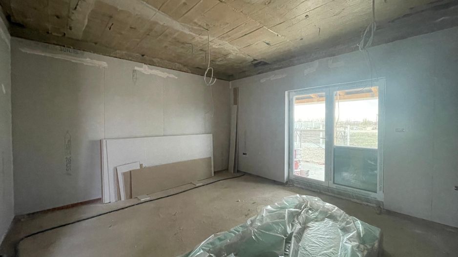 Duplex despartit prin CT cu 4 camere - Poză 2