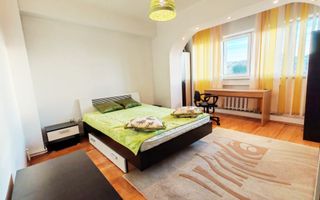 3 camere, decomandat, modern, balcon, zona Centrala, Pta Cipariu - Poză 1