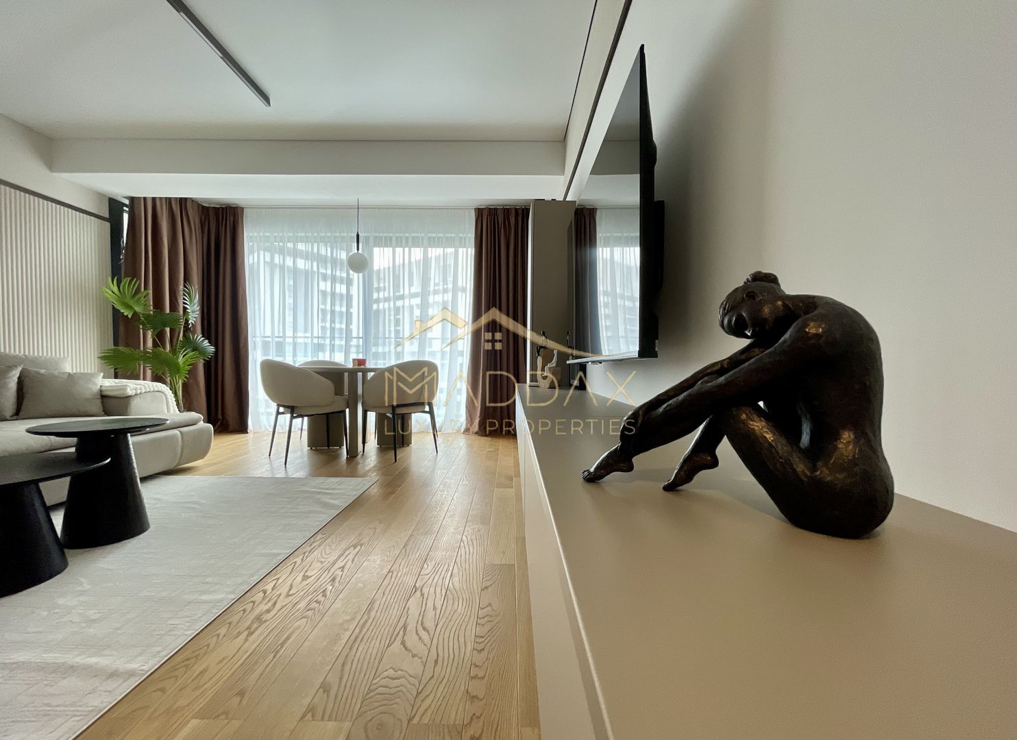 Apartament LUX***PARCARE dubla***PRIMA INCHIRIERE//Mall Promenada - Poză 1