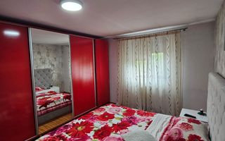 Casa- Str Tismana, zona Spitalul nr 1 - Poză 14