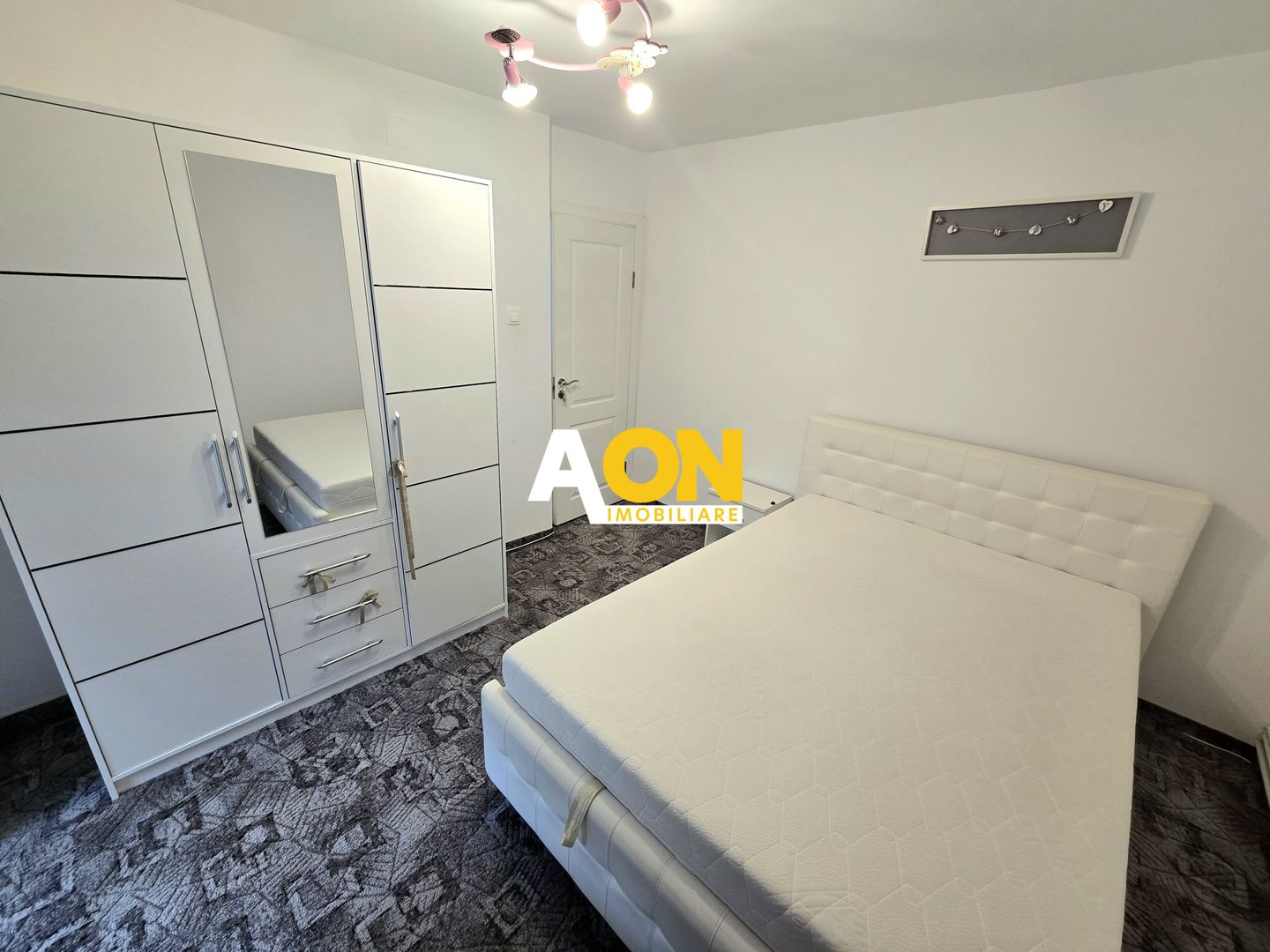 Apartament 2 Camere Decomandat Complet Renovat - Poză 3