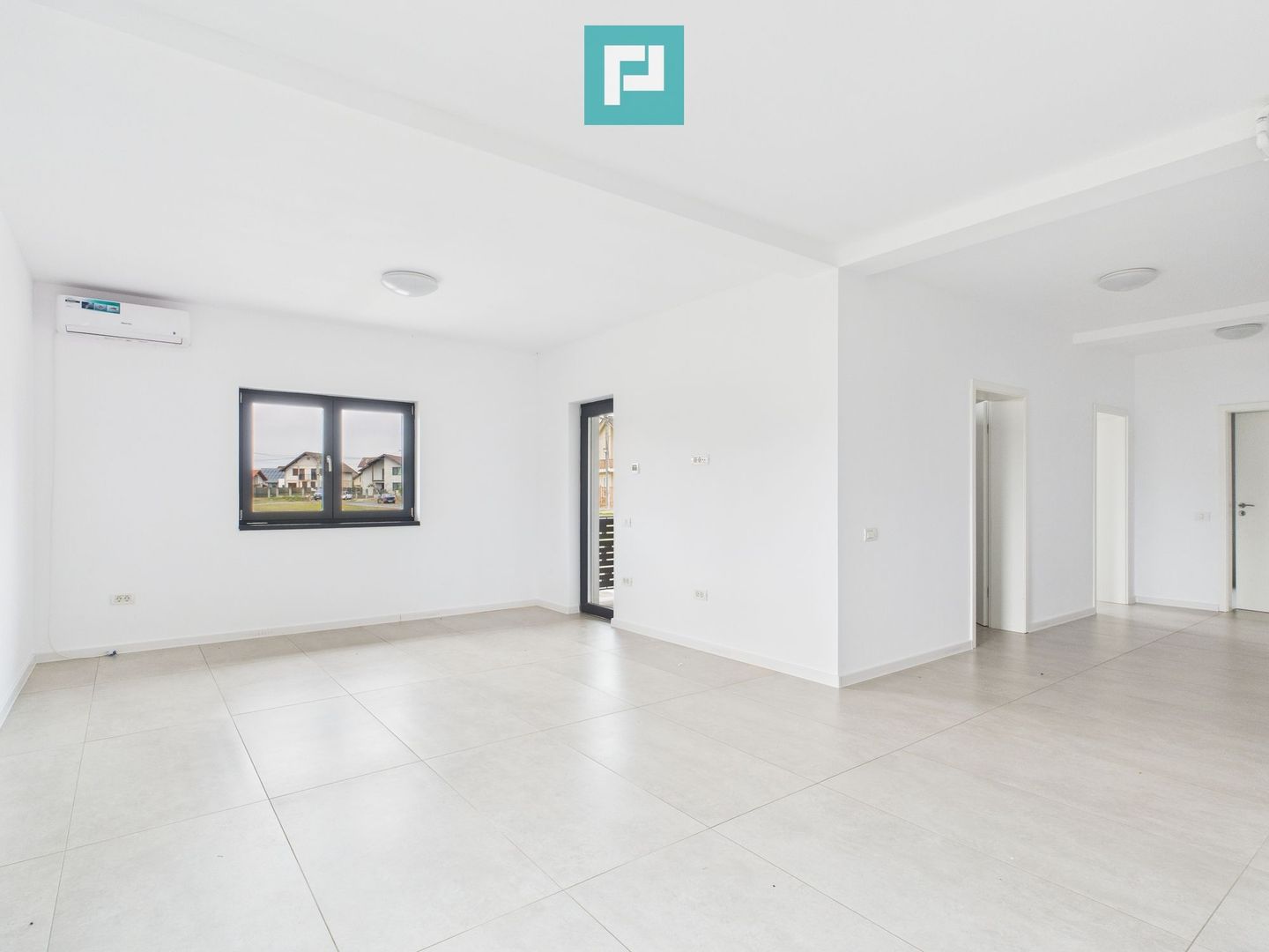 Apartament cu 2 camere, terasă generoasă – Moșnița - Poză 16