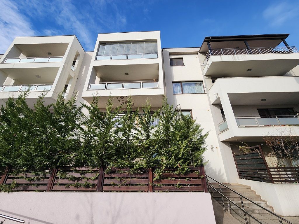 Inchiriere 4 camere Pipera 191 mp, etaj 3/3, 2 locuri de parcare - Poză 3