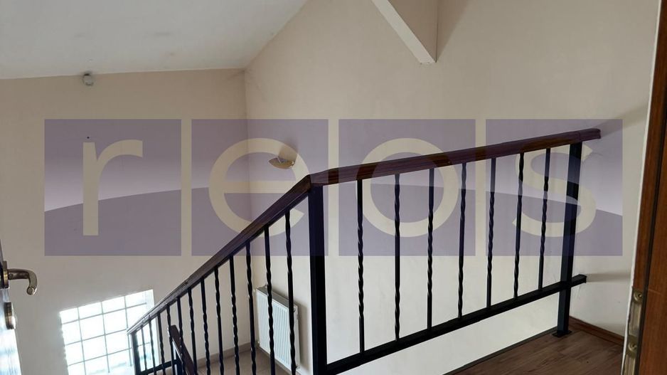 DE VÂNZARE VILĂ | OPORTUNITATE DE INVESTIȚIE | PRETABILĂ CENTRU BĂTRÂNI - Poză 47