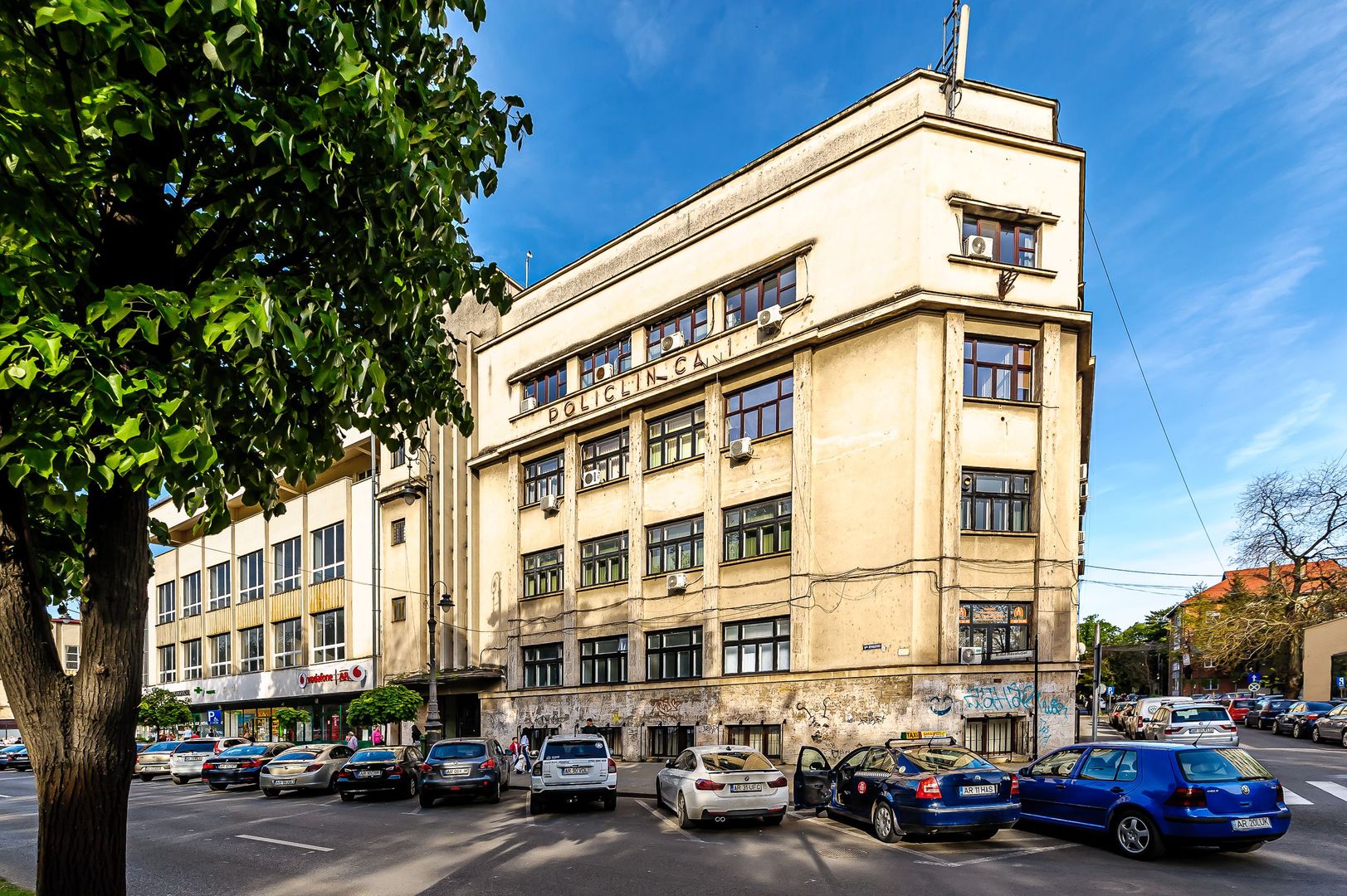 CABINET MEDICAL PREGĂTIT PENTRU CASA DE ASIGURĂRI POLICLINICA DE STAT - Poză 1