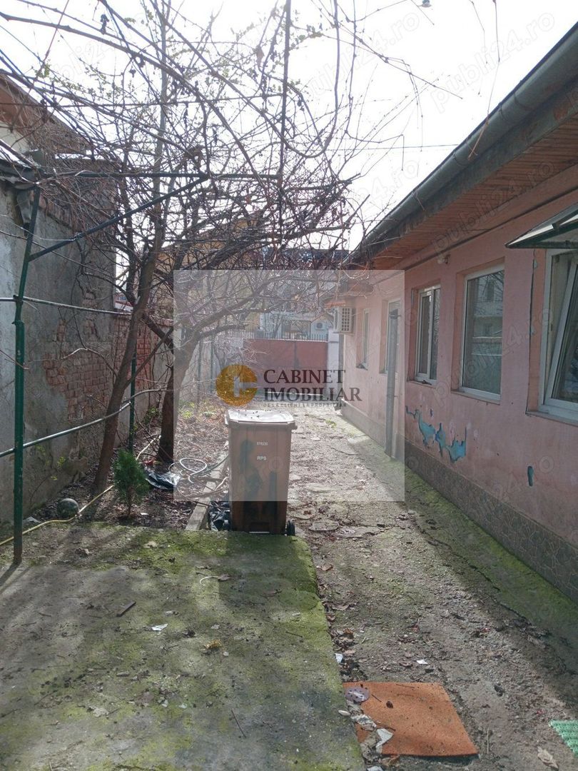 Vânzare 2 Case în Domenii – 246 mp Teren, Locație Excelentă - Poză 3