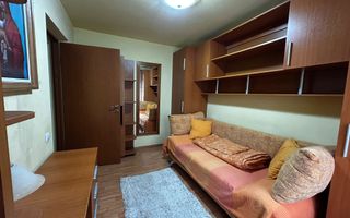 De inchiriat apartament cu 3 camere, zona Bulevard - Poză 12