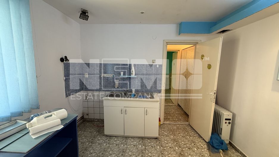 🏢 Spațiu de închiriat în Rădăuți – ideal pentru afacerea ta! - Poză 2