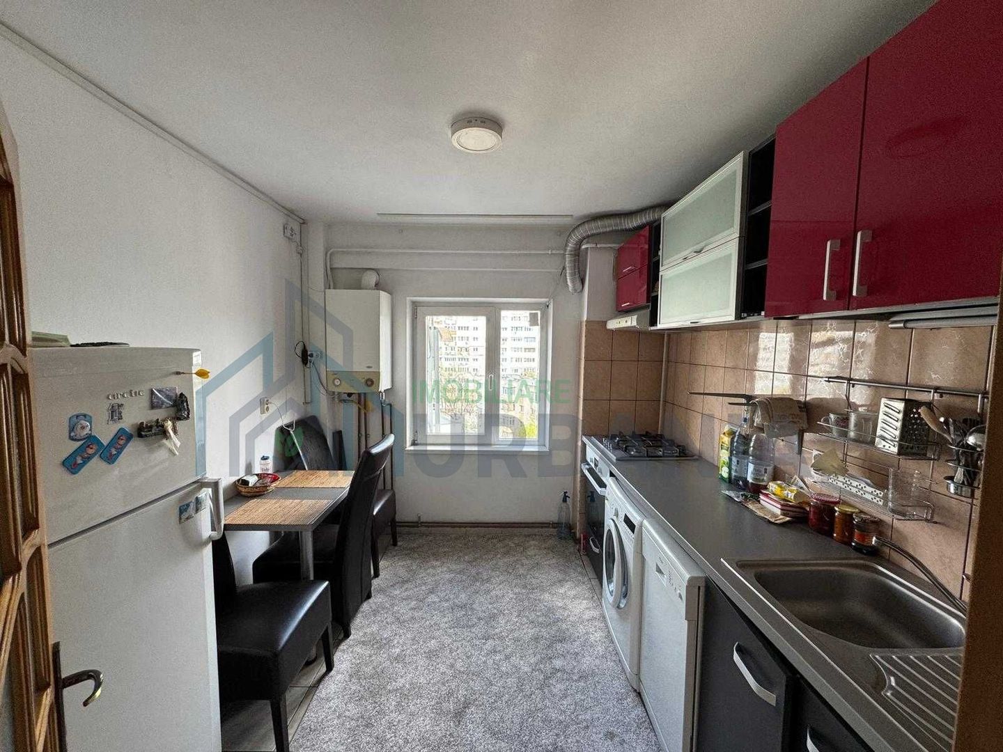 Apartament 3 camere, cartierul Alexandru cel Bun, etaj intermediar, vedere bulevard - Poză 8