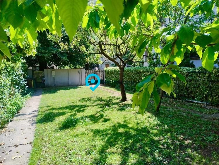 Vila cu grădină proprie -Domenii – Str. Av. Mircea Zorileanu - Poză 1