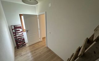 Duplex cu camera pe parter - Poză 24