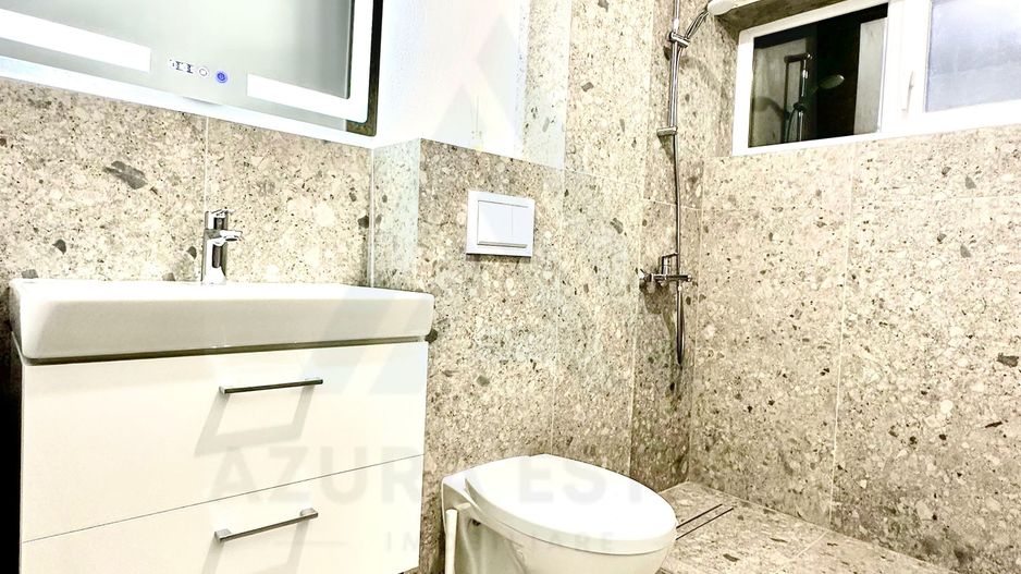 Apartament ultrafinisat 2 camere balcon 7.5 mp si parcare in Cristian - Poză 9