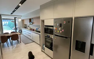 Vilă individuală cu piscină și 9 camere în Pipera, București - Poză 23
